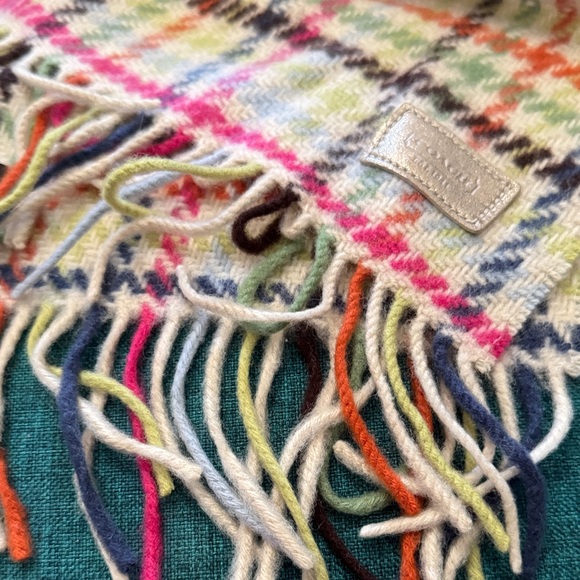 coach 90% wool and 10% cashmere scarf - Picture 4 of 4